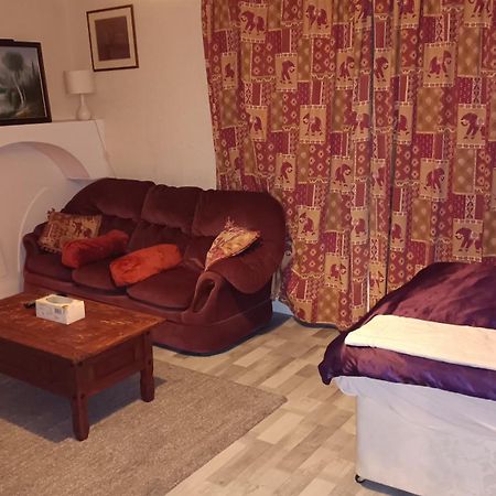 Dach Apartments - Cozy 3 Bed Apartment In Hendon Эджвар Номер фото