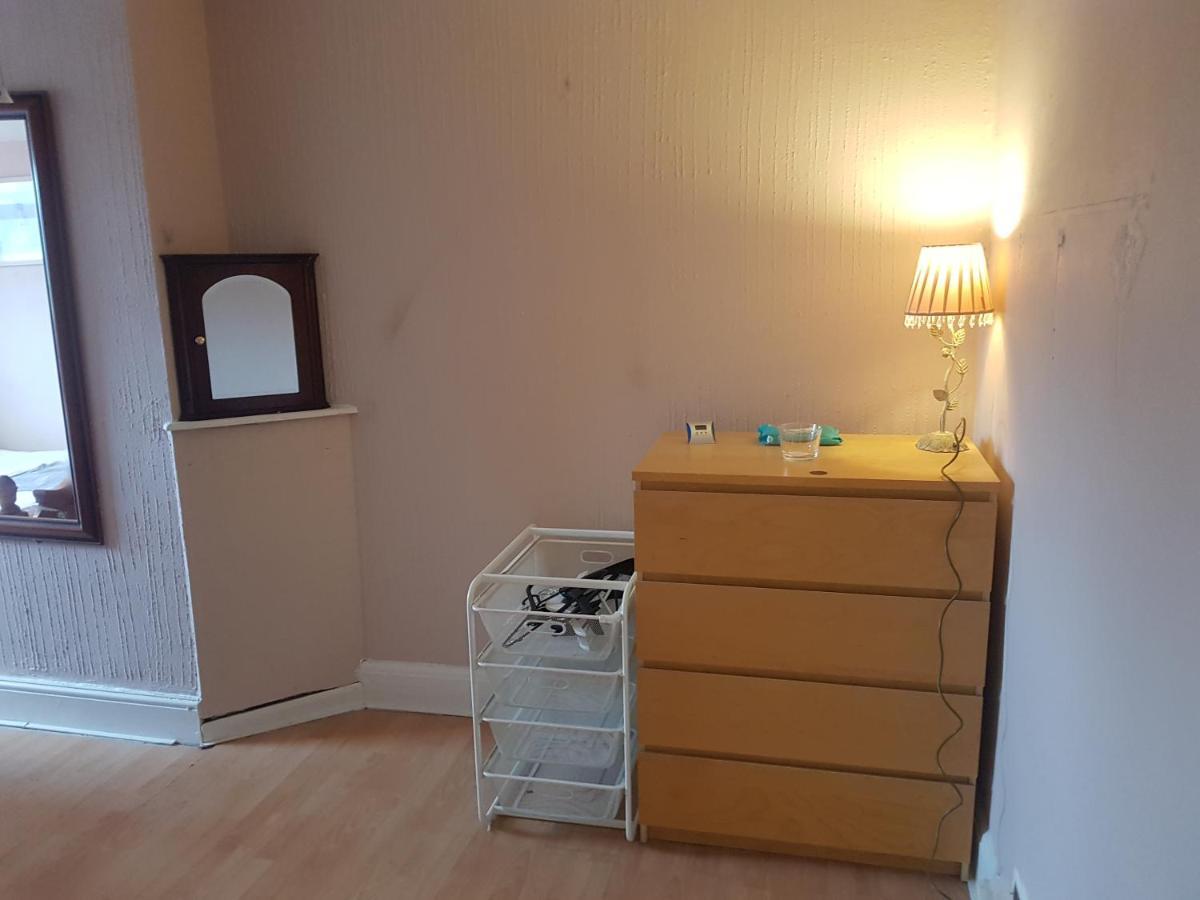 Dach Apartments - Cozy 3 Bed Apartment In Hendon Эджвар Экстерьер фото
