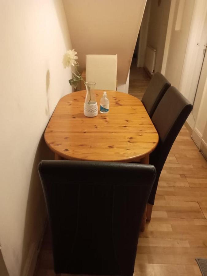 Dach Apartments - Cozy 3 Bed Apartment In Hendon Эджвар Экстерьер фото