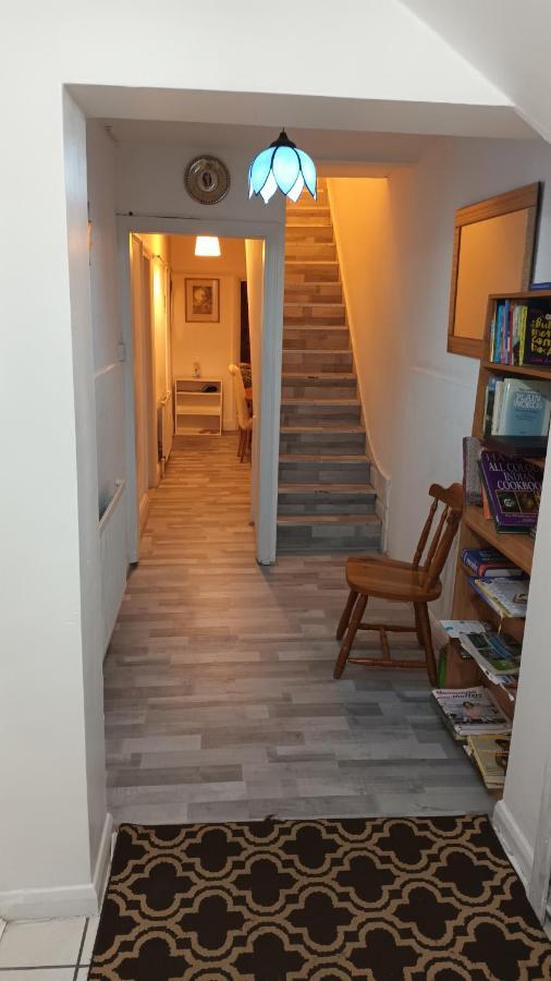 Dach Apartments - Cozy 3 Bed Apartment In Hendon Эджвар Экстерьер фото